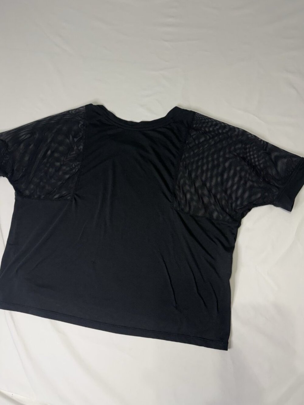 Nike Dri-FIT Women’s Black Mesh Crop Top Training Shirt XS - Picture 7 of 10